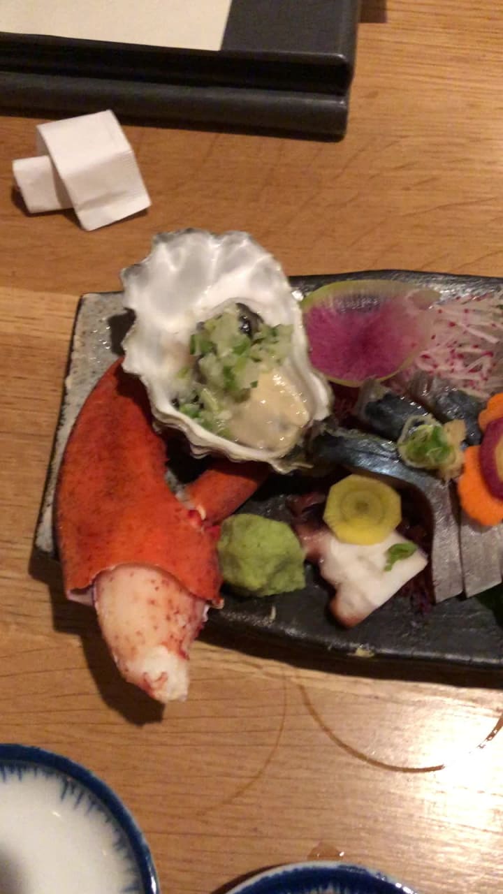 Video review of Sushi Taro