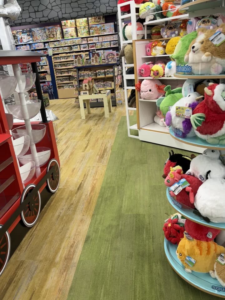 King Arthur's Court Toys