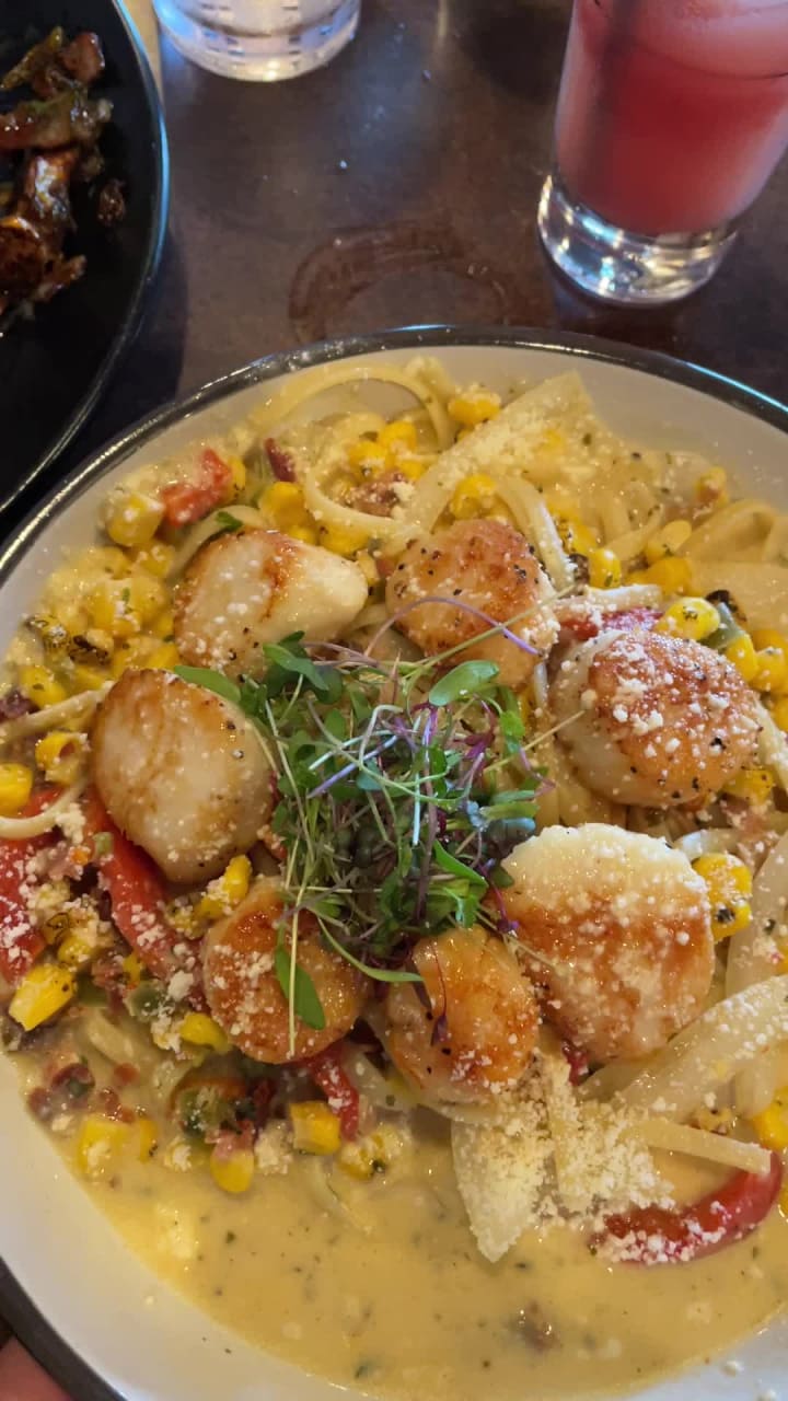 Cask & Pig Kitchen & Alehouse