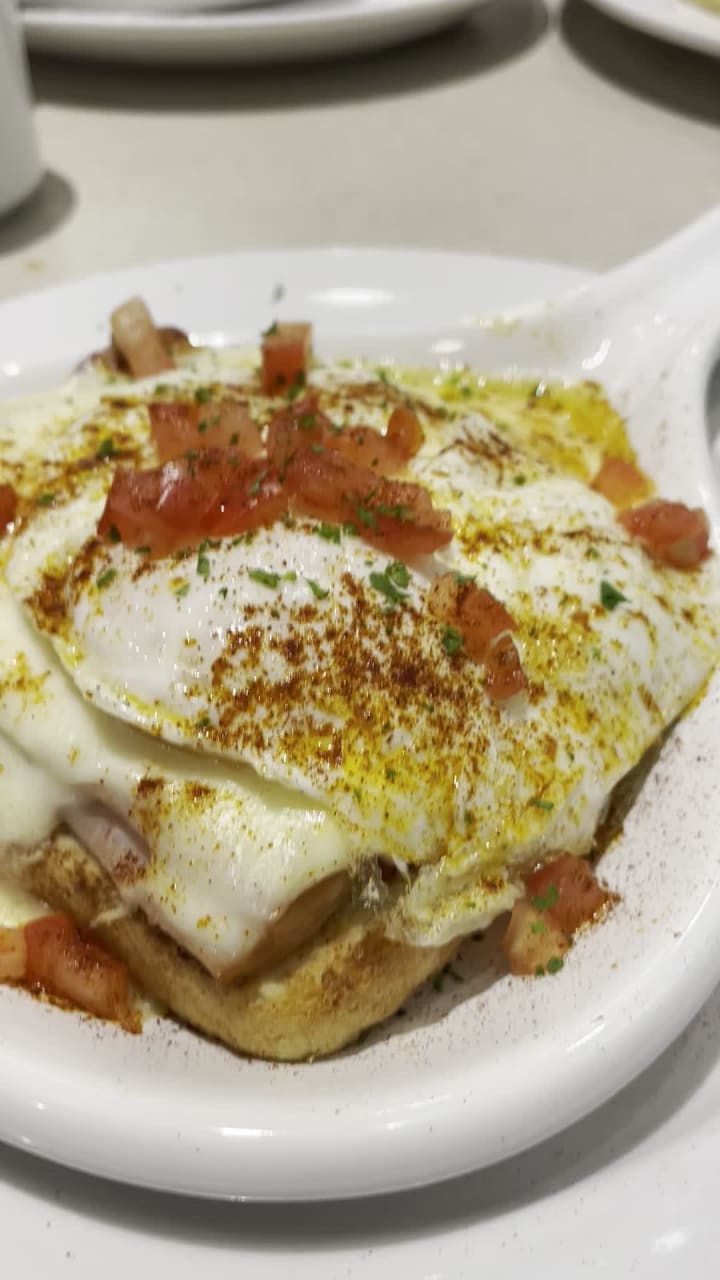 Video review of Wild Eggs