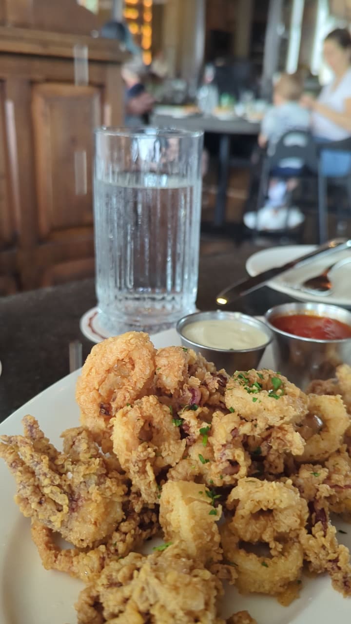 Video review of City Cellar Wine Bar & Grill