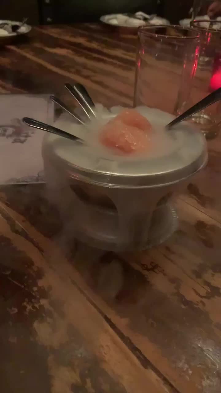 Video review of Lolita Cocina