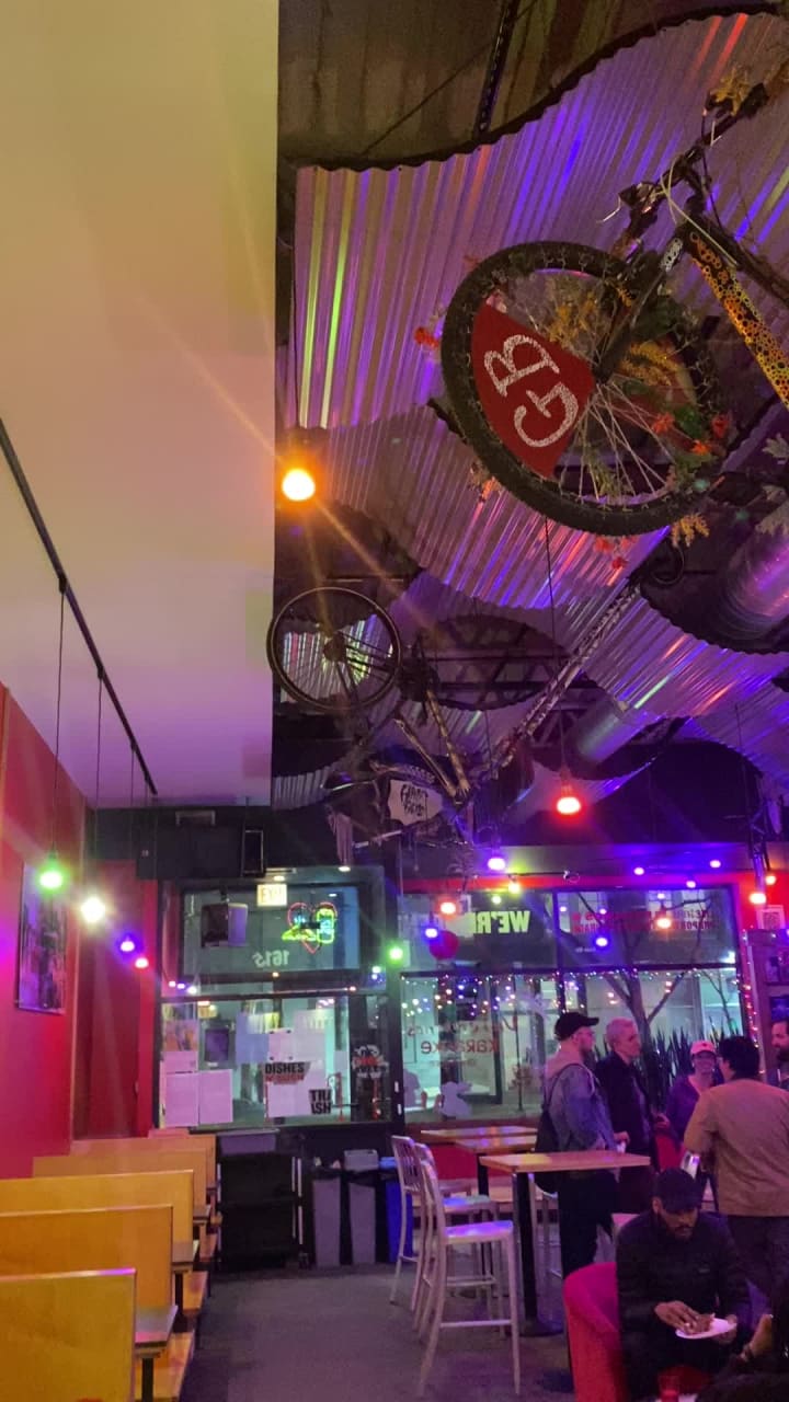 Video review of Dimo's Pizza