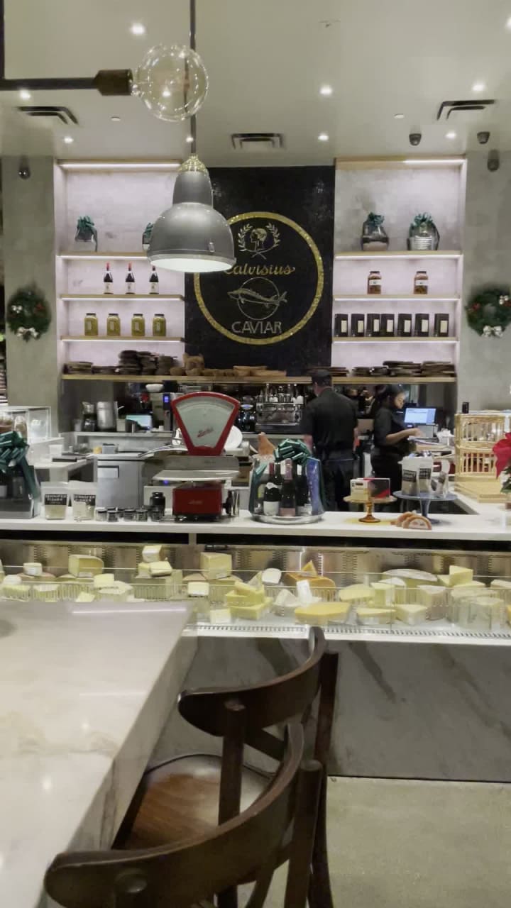 Wally's Santa Monica