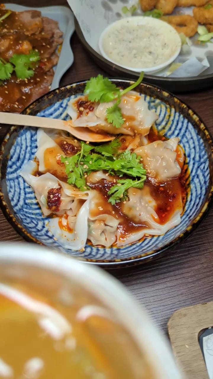 Video review of Gyoza Bar