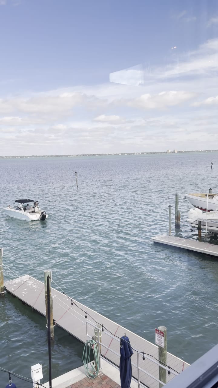 Video review of Dry Dock Waterfront Grill