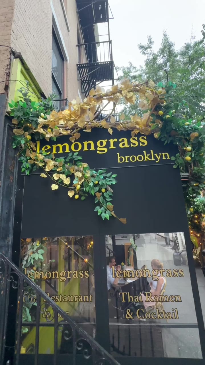 Video review of Lemongrass Brooklyn