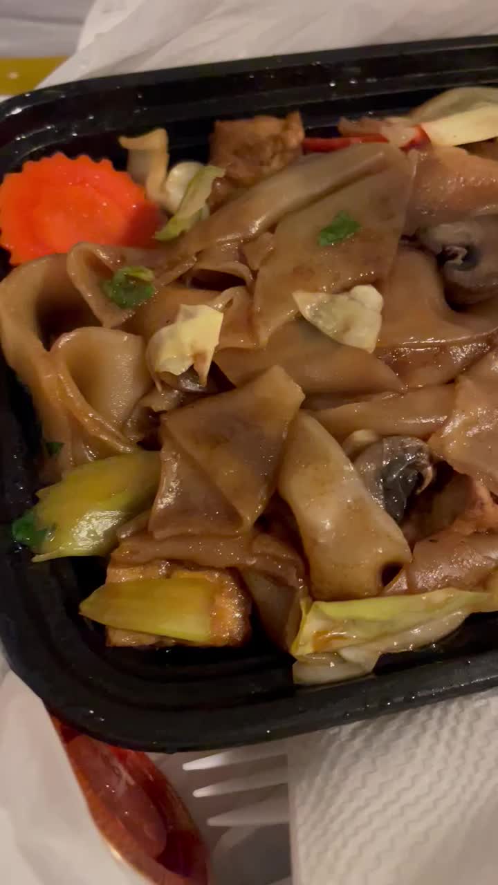 Nine & Nine Thai Kitchen