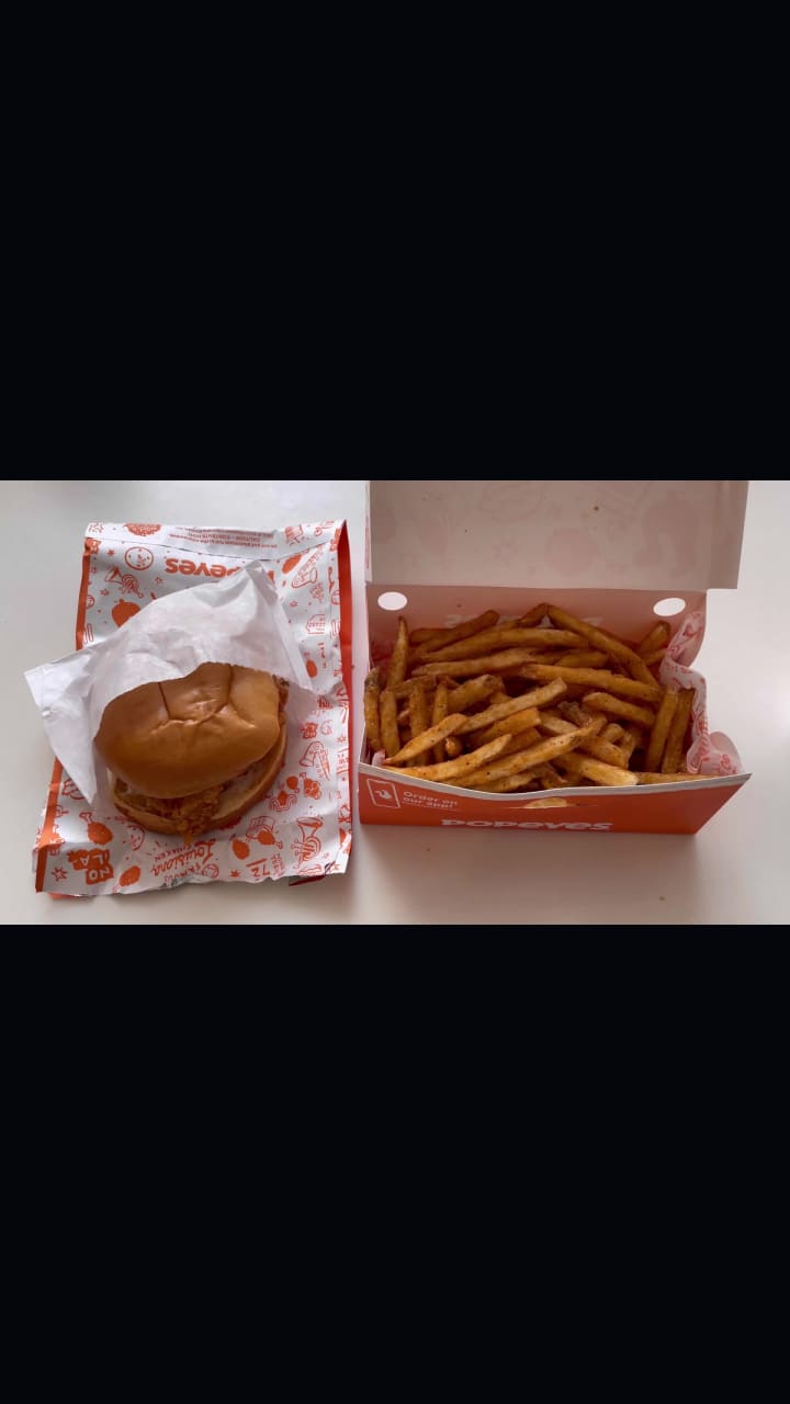 Video review of Popeyes Louisiana Kitchen