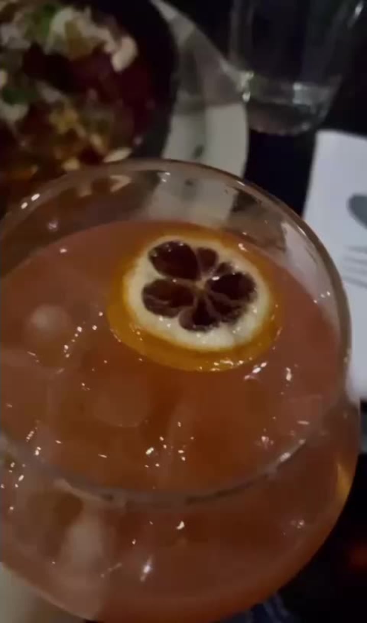 Video review of Oak and Ola