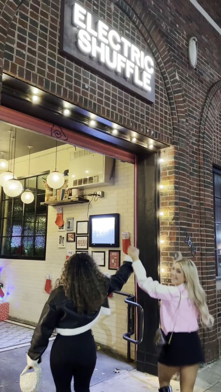 Video review of Electric Shuffle