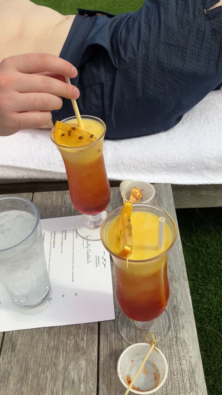 Video review of Four Seasons Hotel at The Surf Club, Surfside, Florida