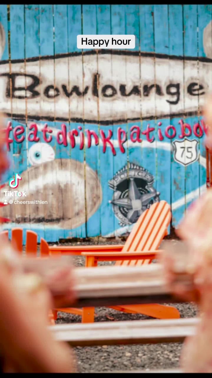 Bowlounge
