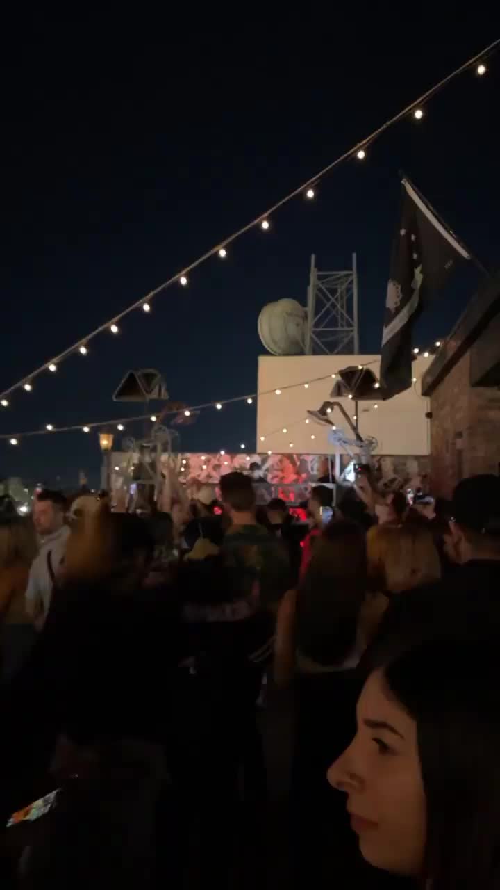 Video review of Commonwealth