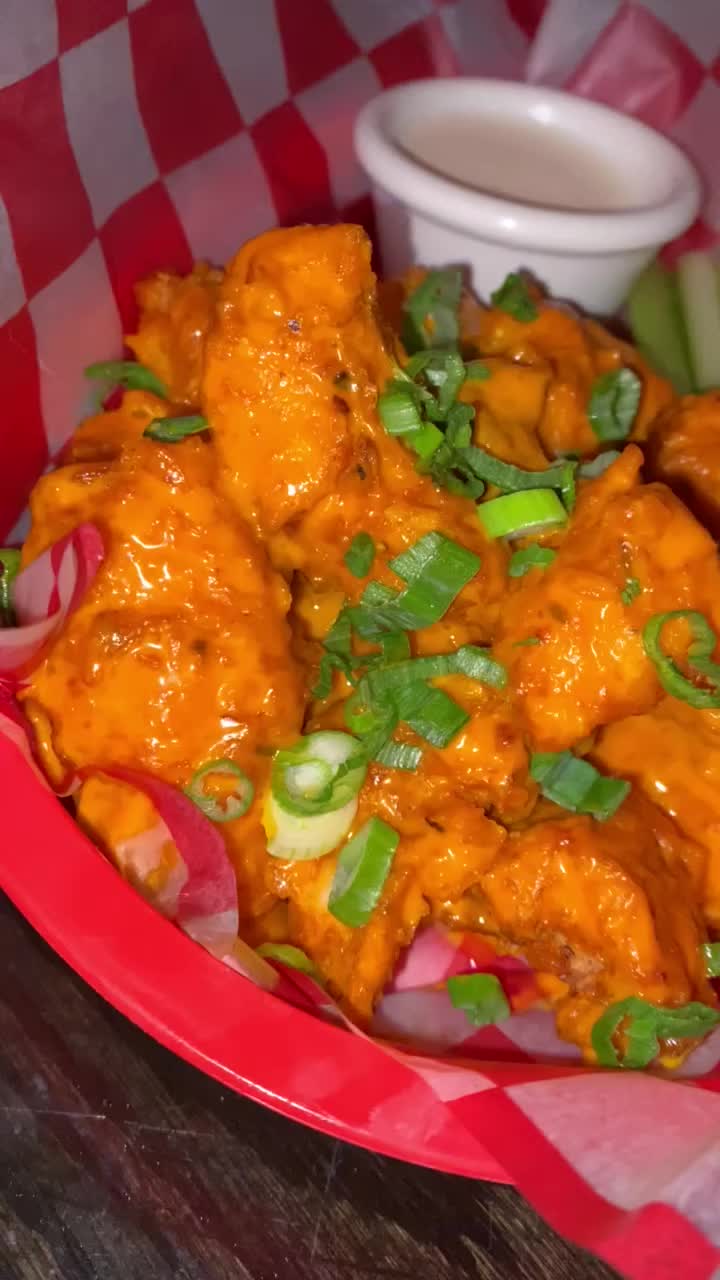 Video review of Bub City