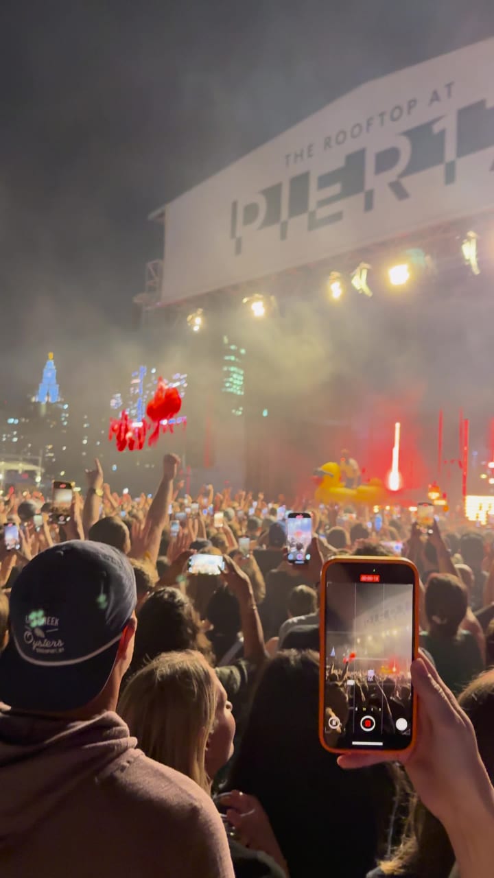 The Rooftop at Pier 17