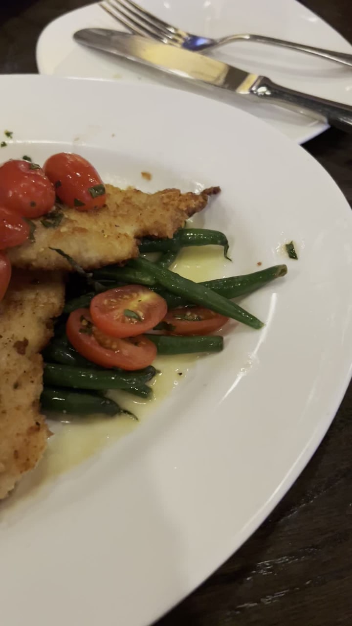 Cooper’s Hawk Winery & Restaurant- Middleton