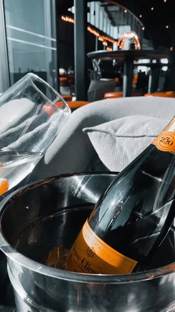 Courtyard Hotel Waterfall City