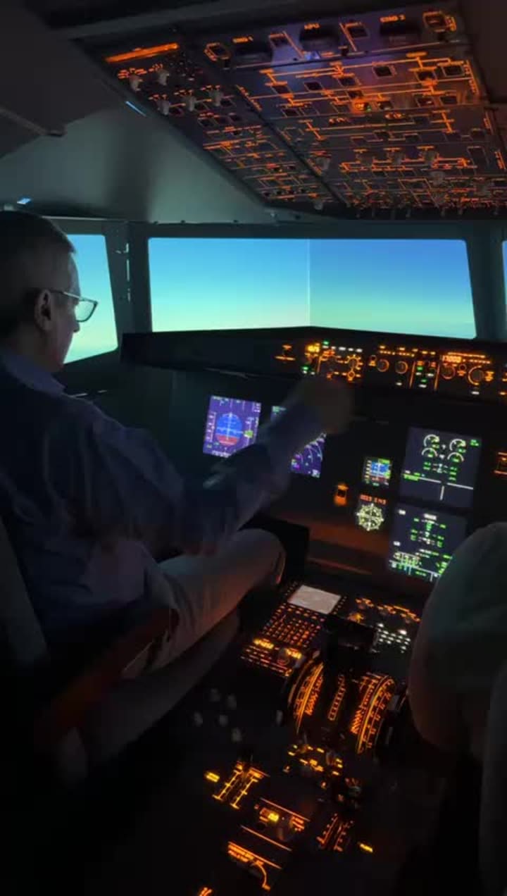 Fligh Trainig Center