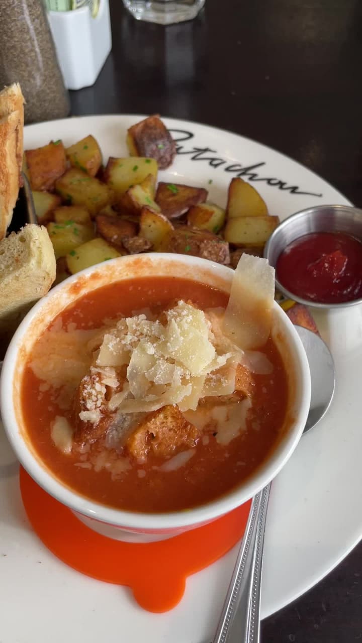 Video review of Cafe Patachou