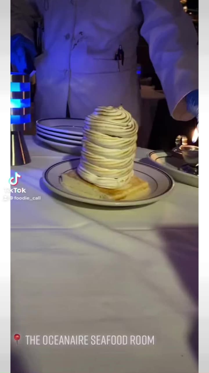 The Oceanaire Seafood Room