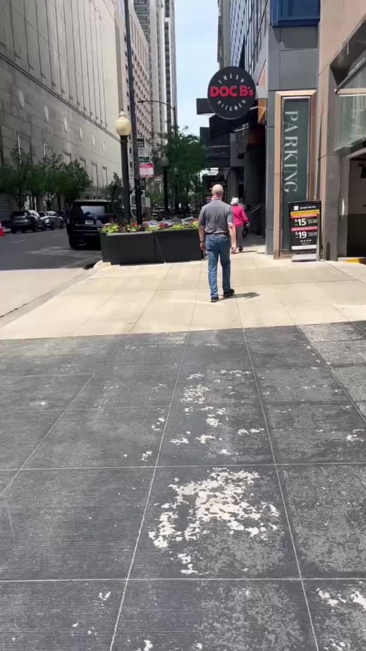 Video review of Doc B's Fresh Kitchen