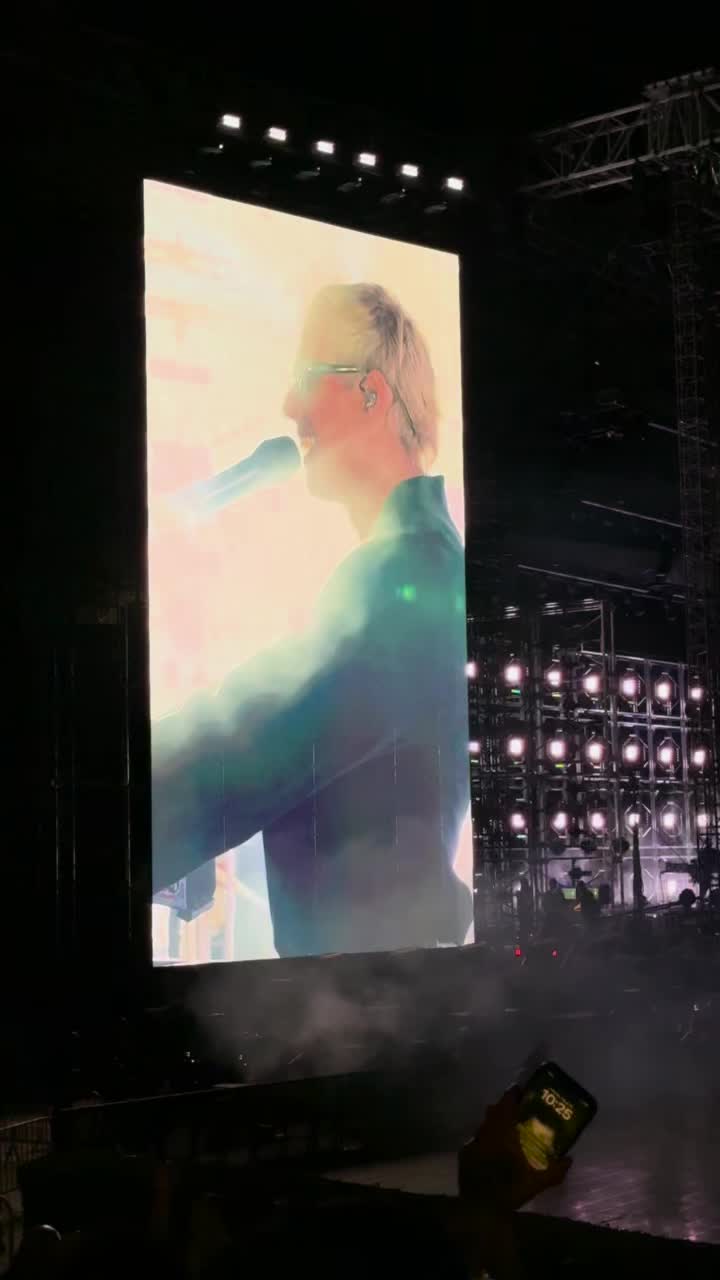 Video review of Rose Bowl Stadium