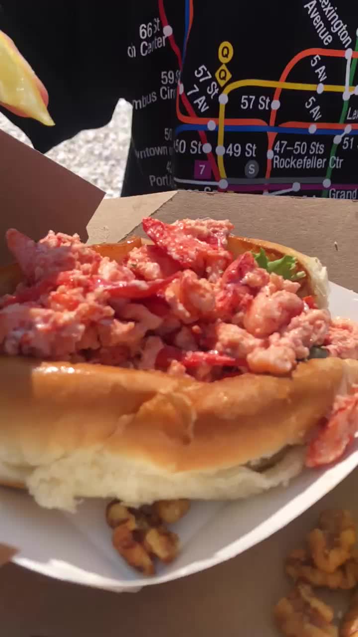 Monahan's Clam Shack by the Sea