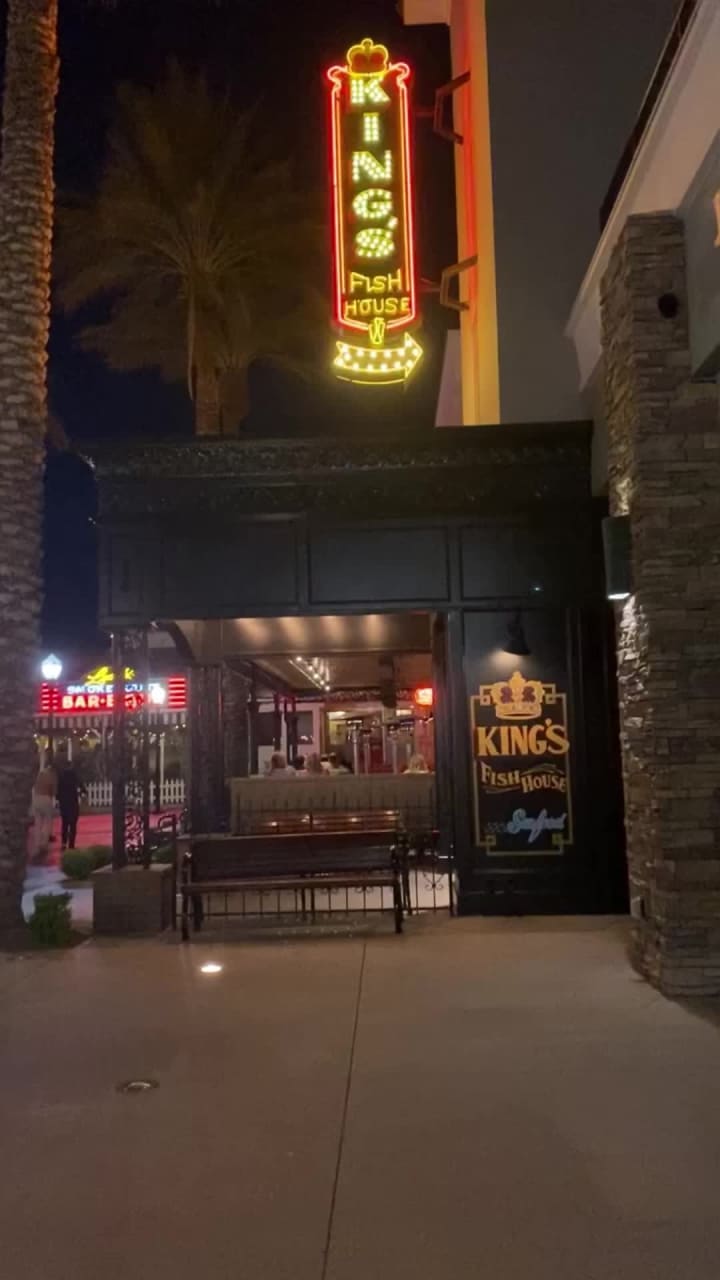 Video review of King's Fish House