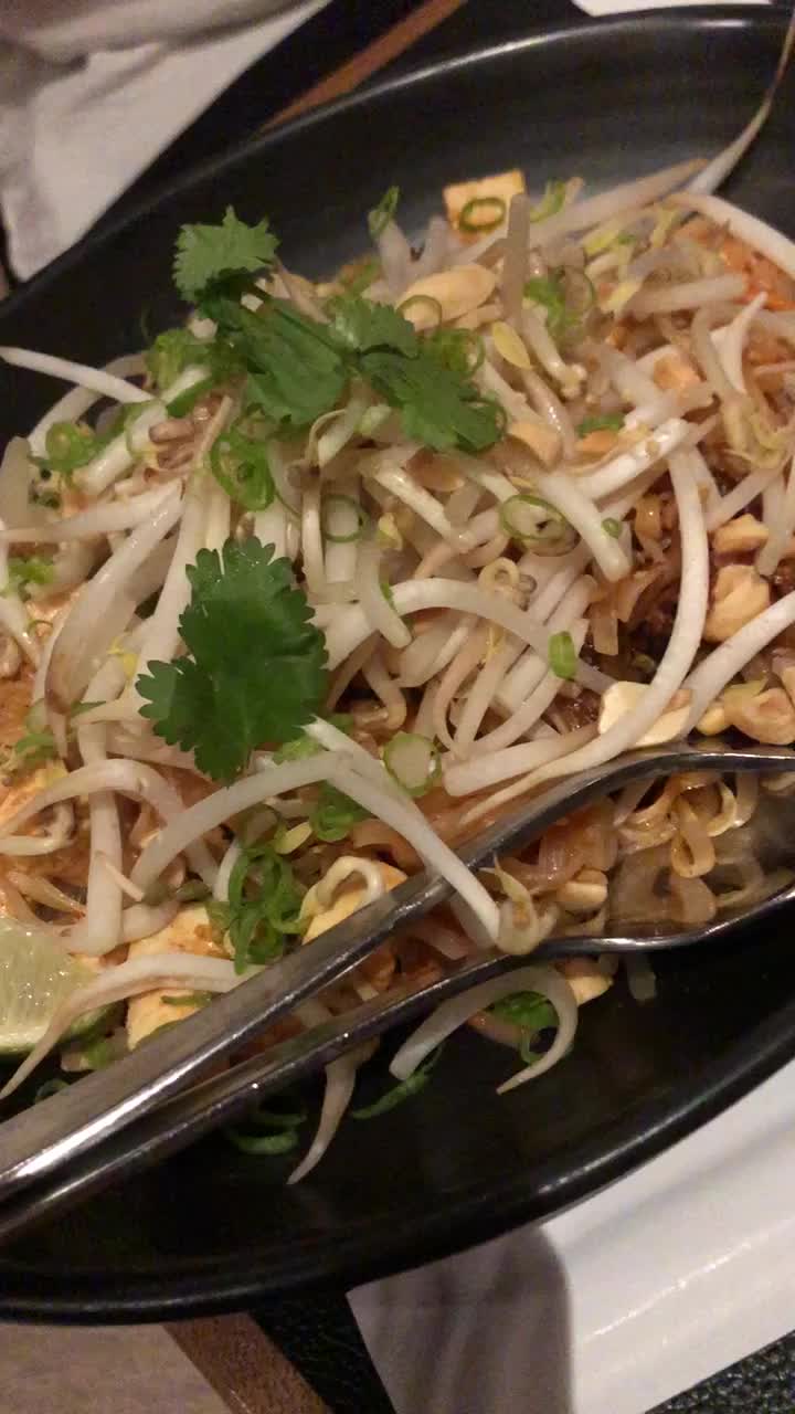 Video review of Sunda New Asian