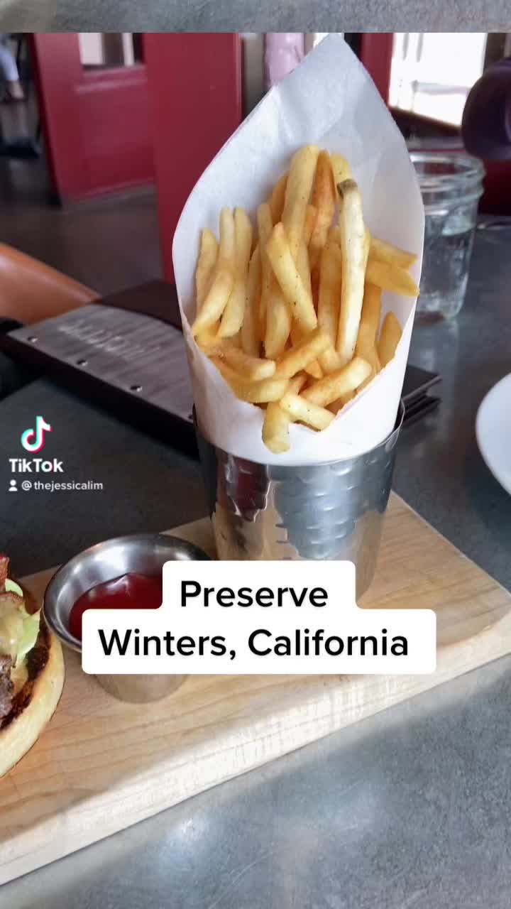 Preserve Public House