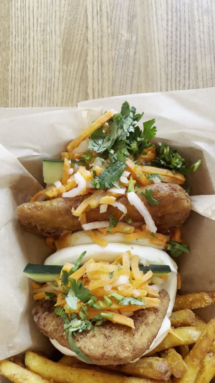 Video review of Banh Mi Station