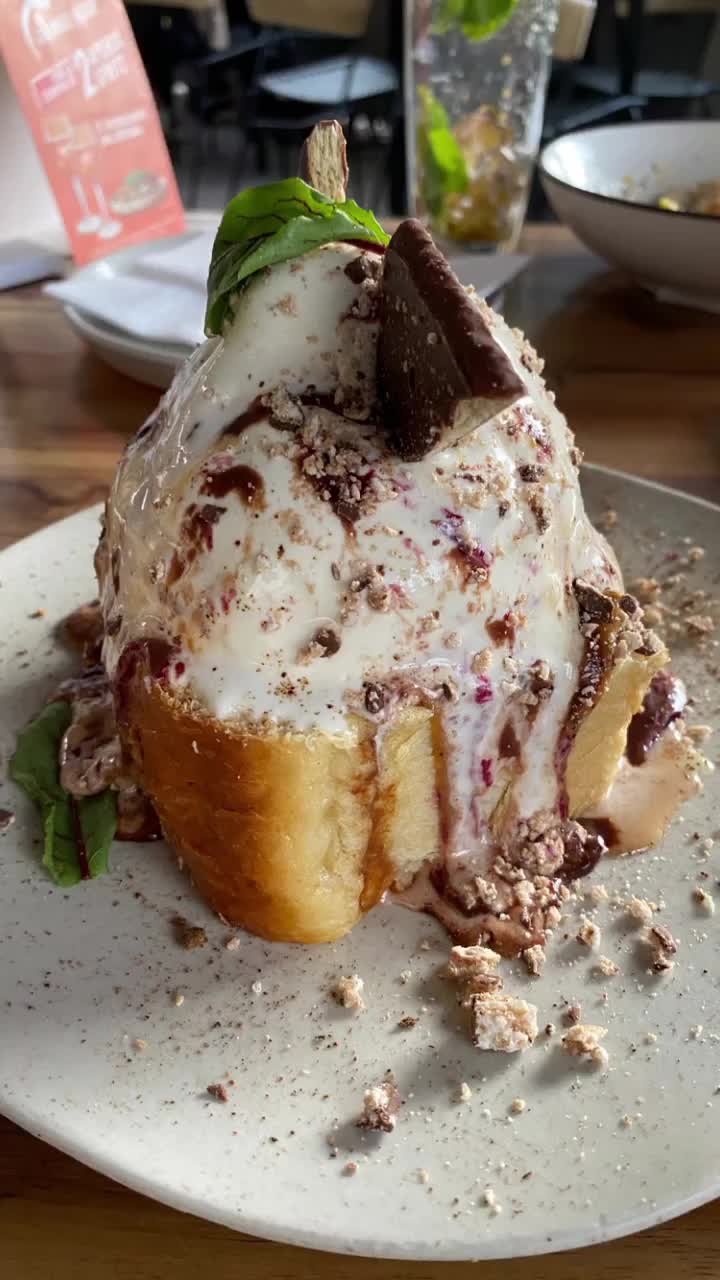 Roca Pan Y Helado Artesanal