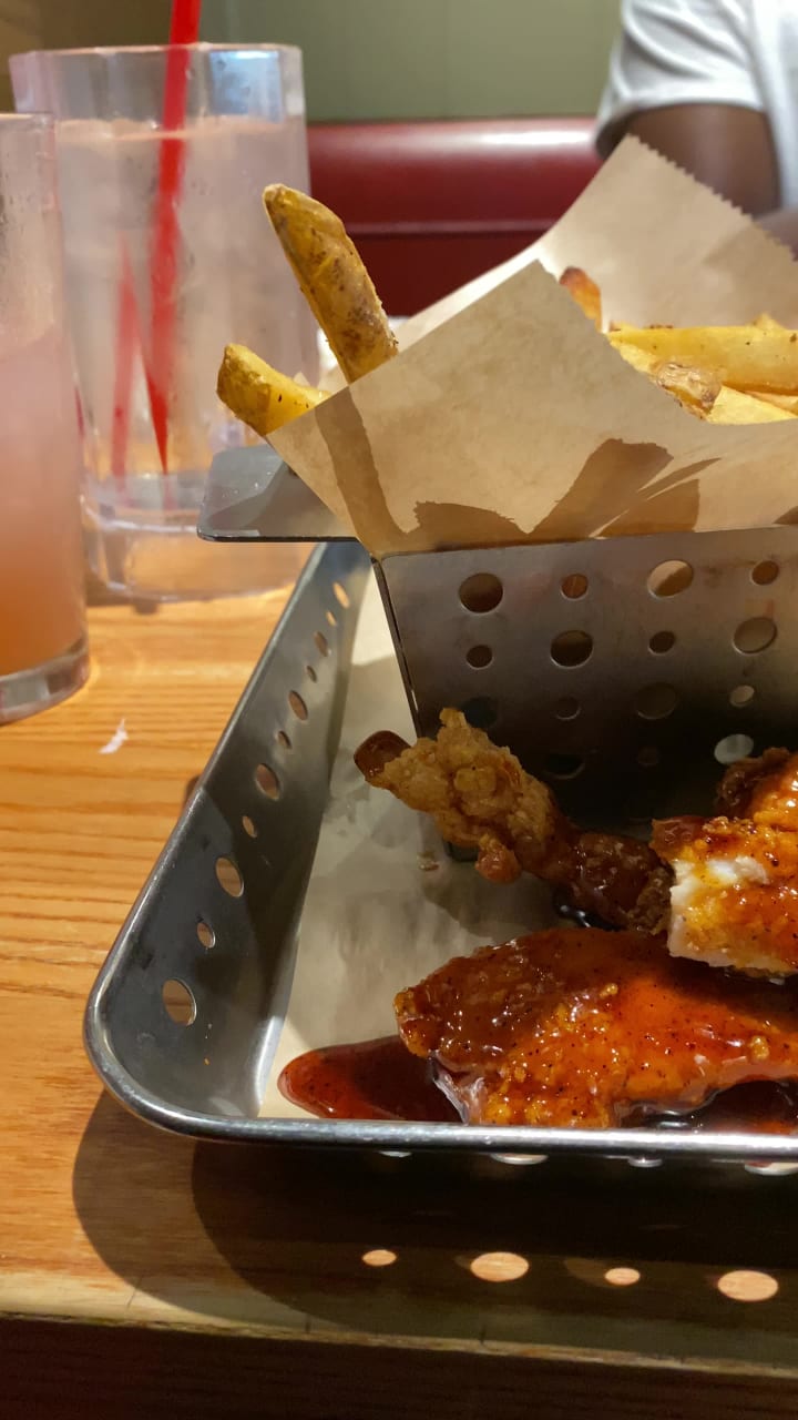 Chili's Grill & Bar