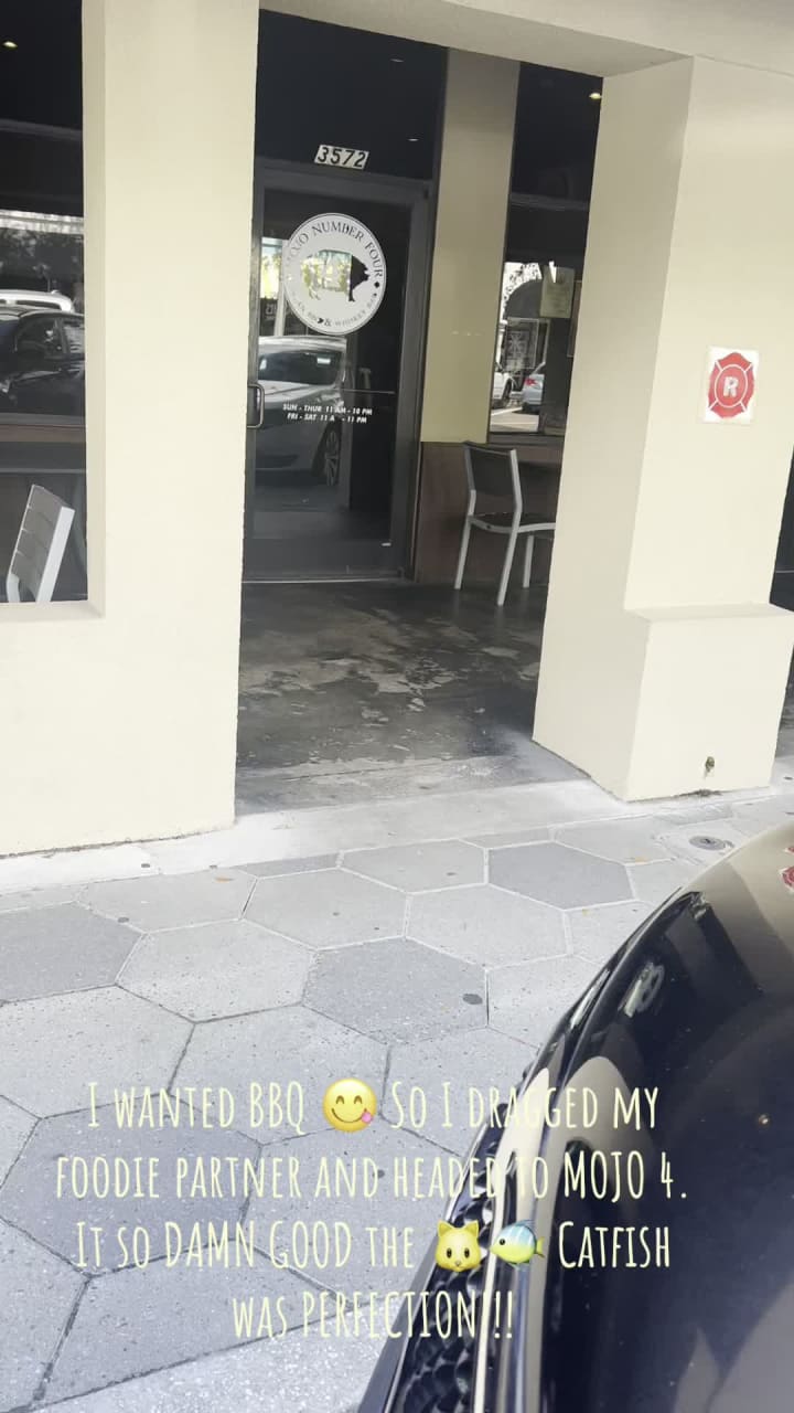 Video review of MOJO no.4 Urban BBQ Whiskey Bar