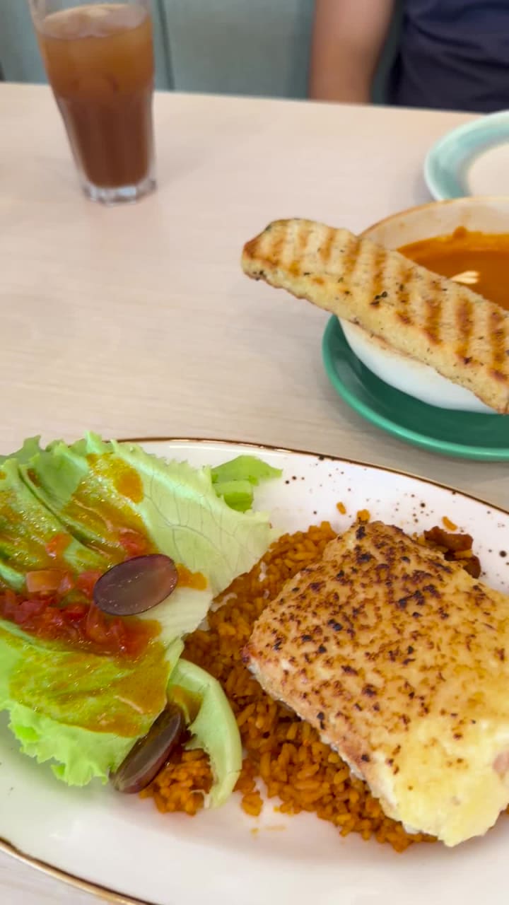 Conti's Bakeshop & Restaurant - San Fernando Pampanga