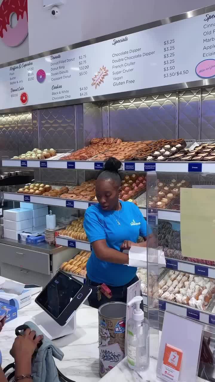 Video review of The Donut Pub