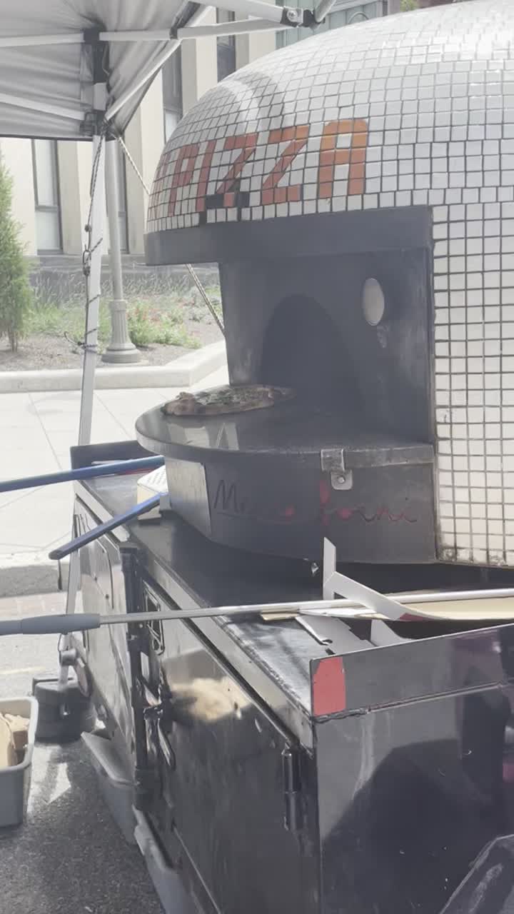 Video review of Timber Pizza Company