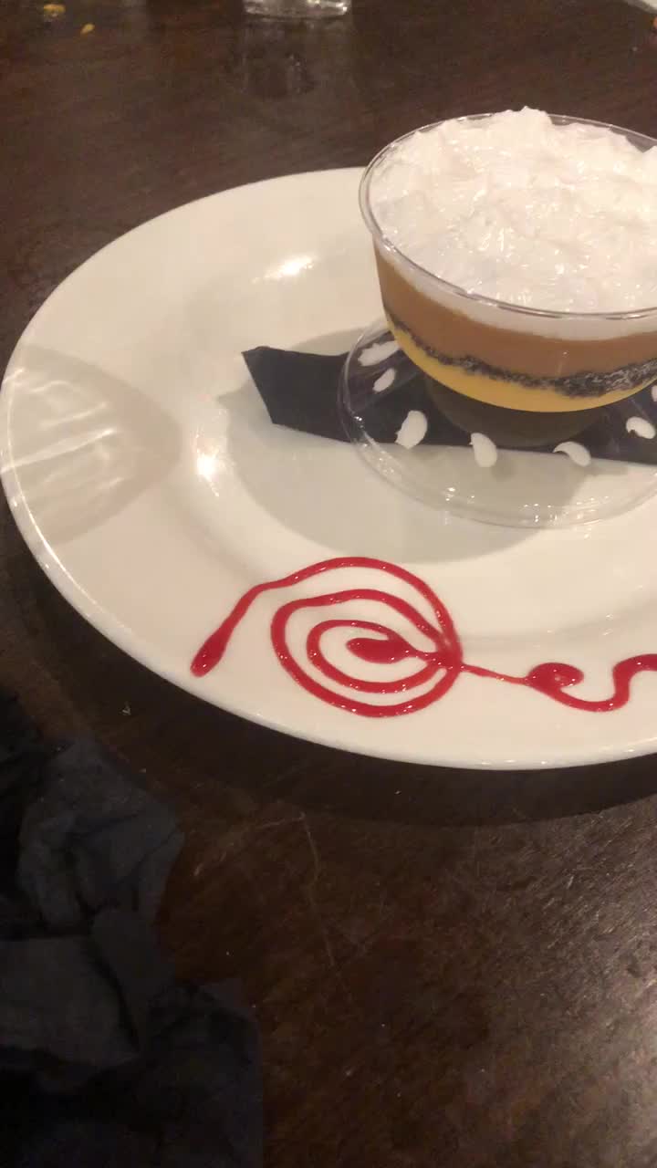 Pollos \u0026 Jarras Aventura Mall