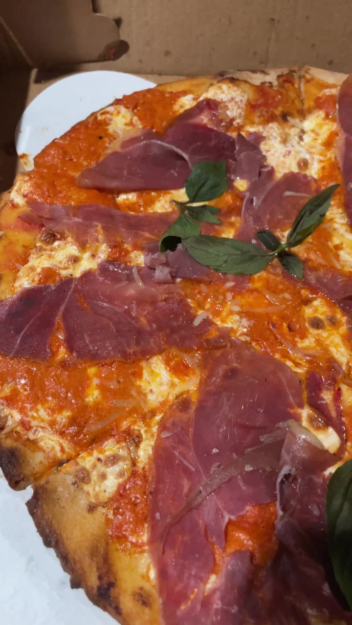 Ungaro Coal Fired Pizza Cafe