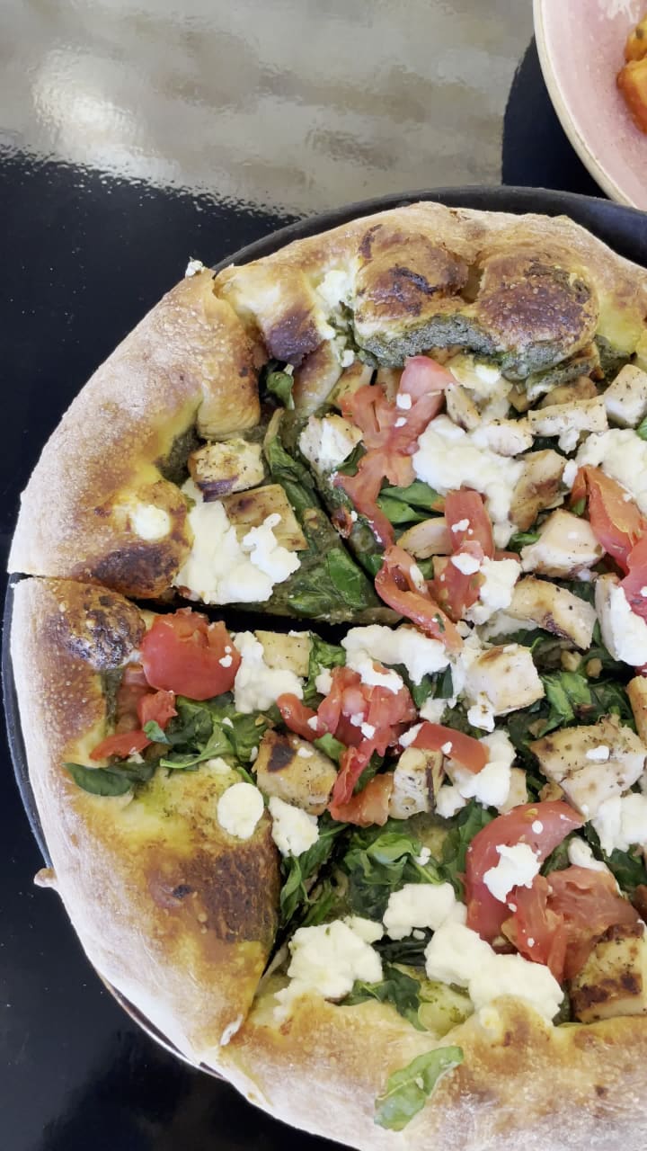 Video review of Delia's