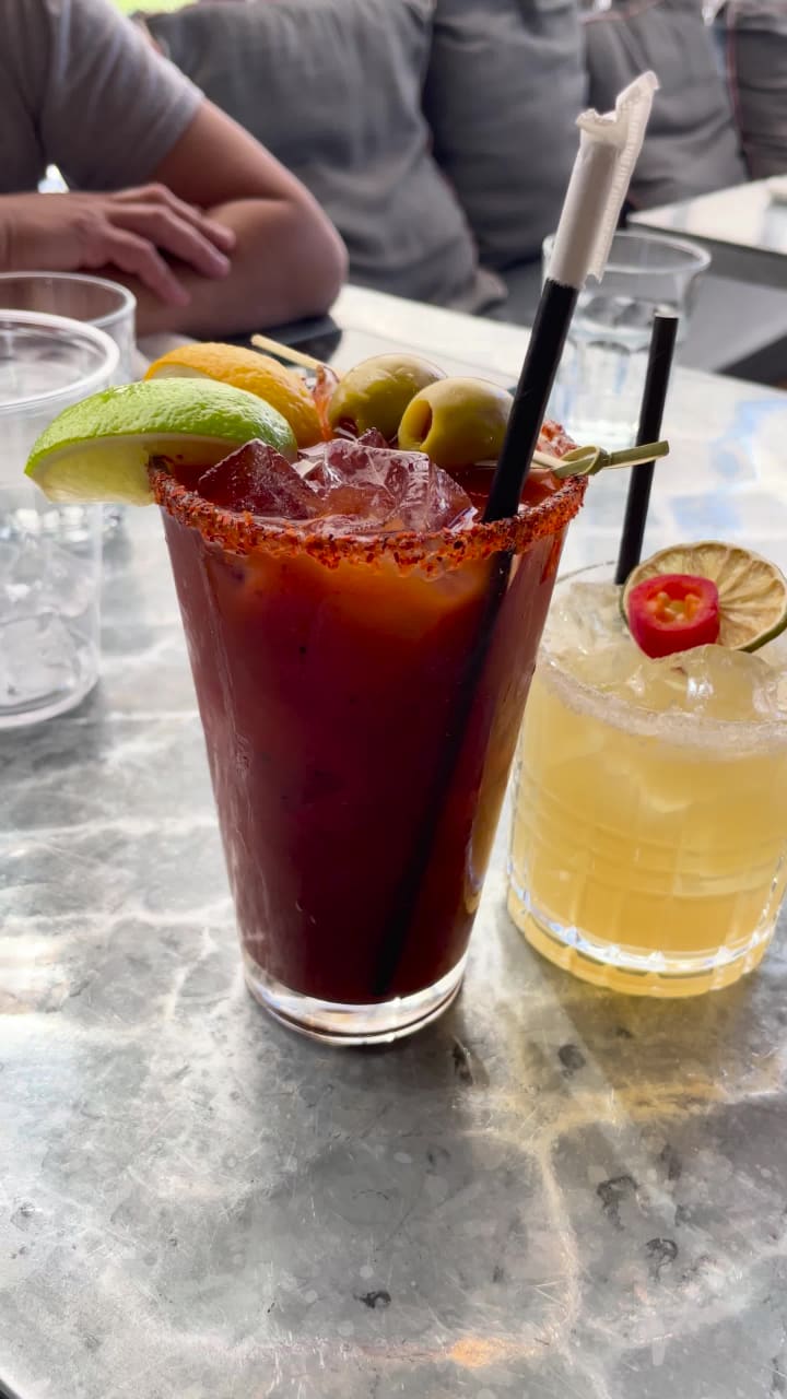 Zinqué - Century City