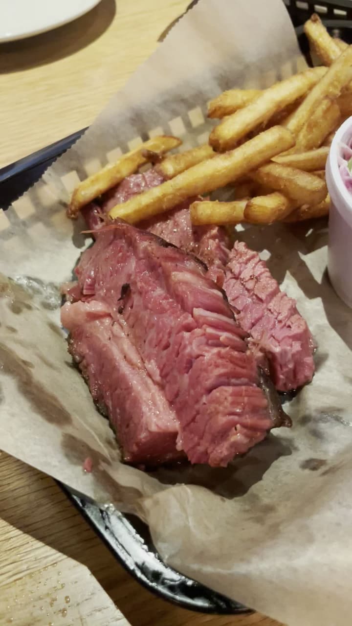 Video review of D.B.A. Barbecue