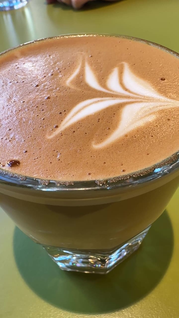 Video review of Snooze, an A.M. Eatery