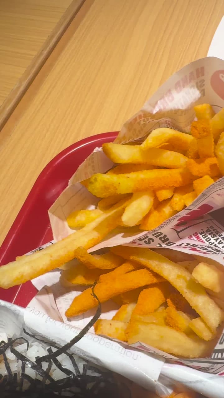 Video review of 4 Fingers Crispy Chicken