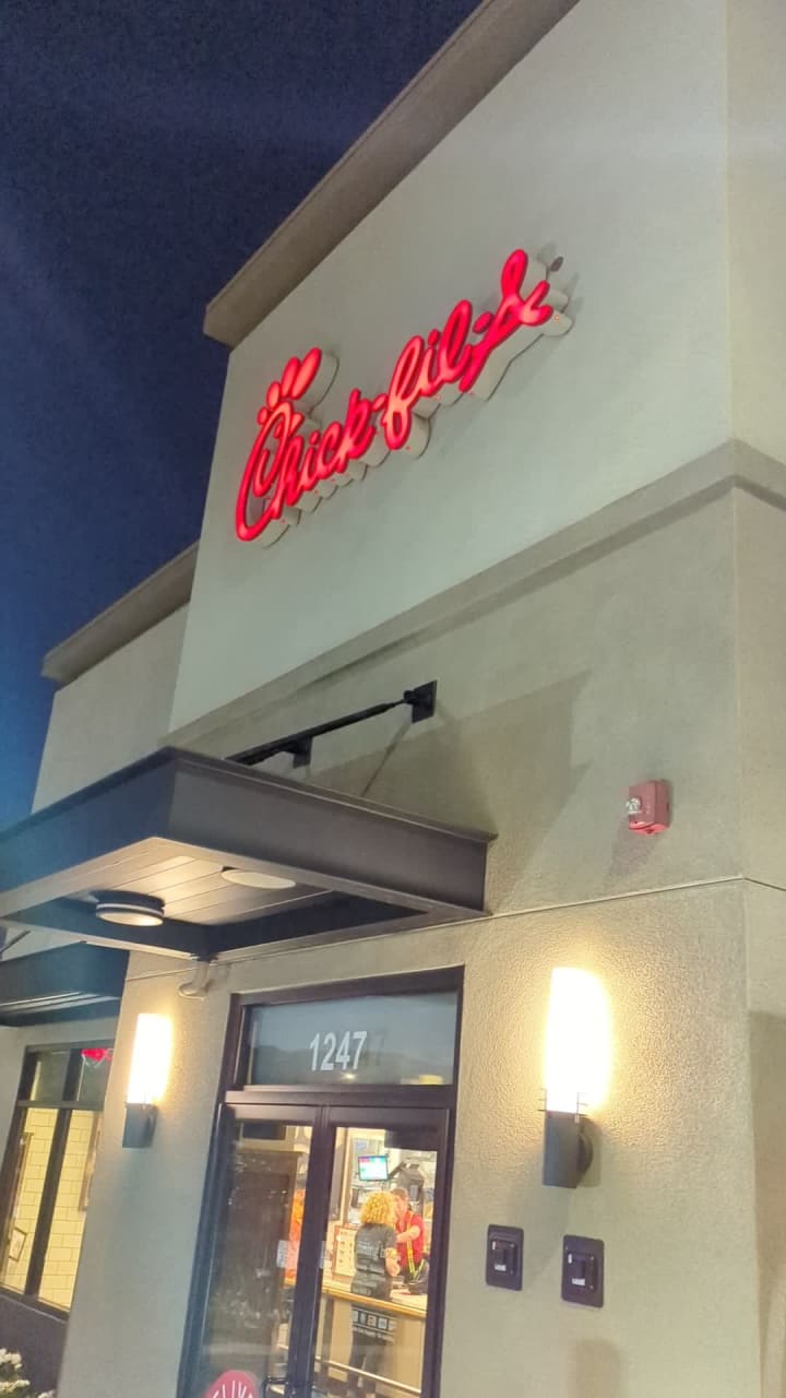 Video review of Chick-fil-A