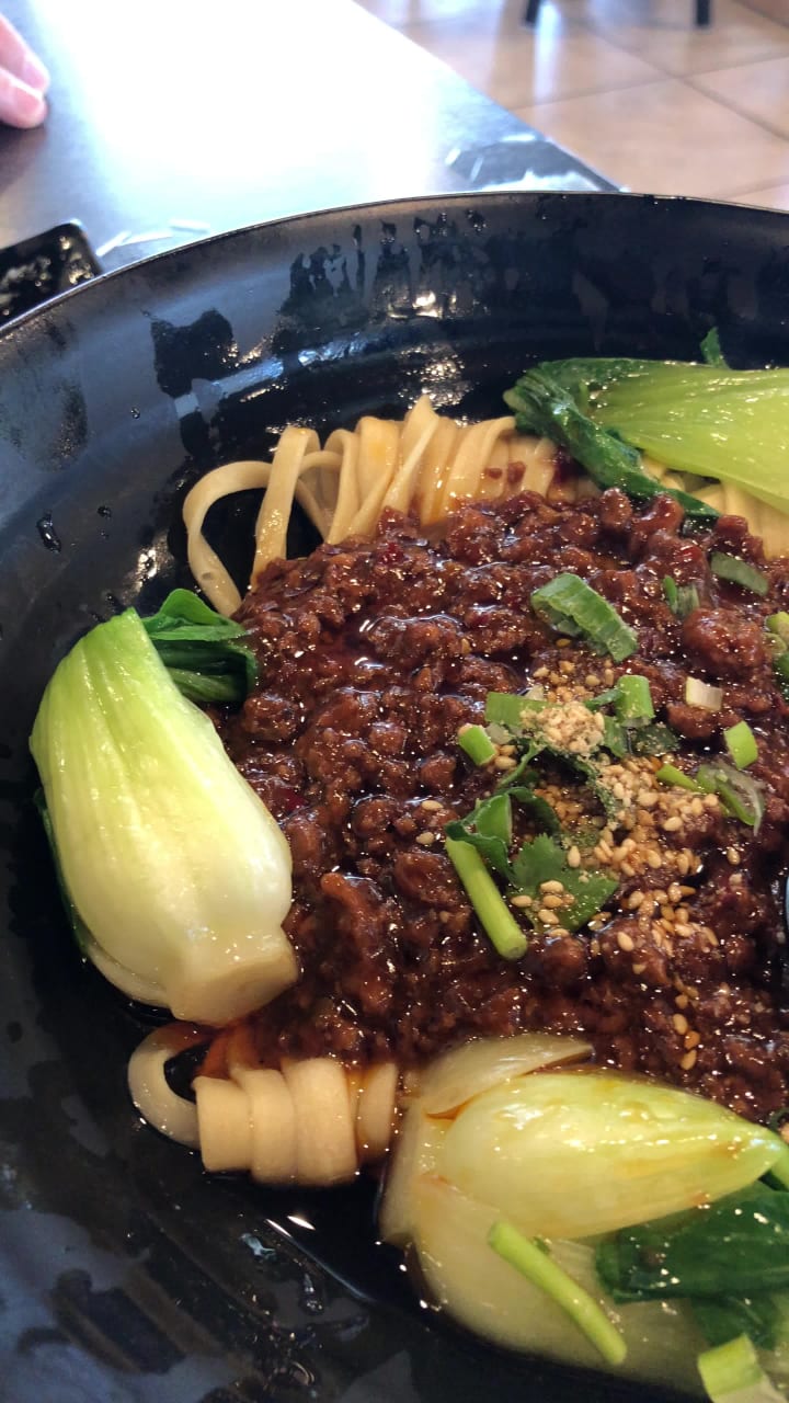 One Piece Hand-Pulled Noodles