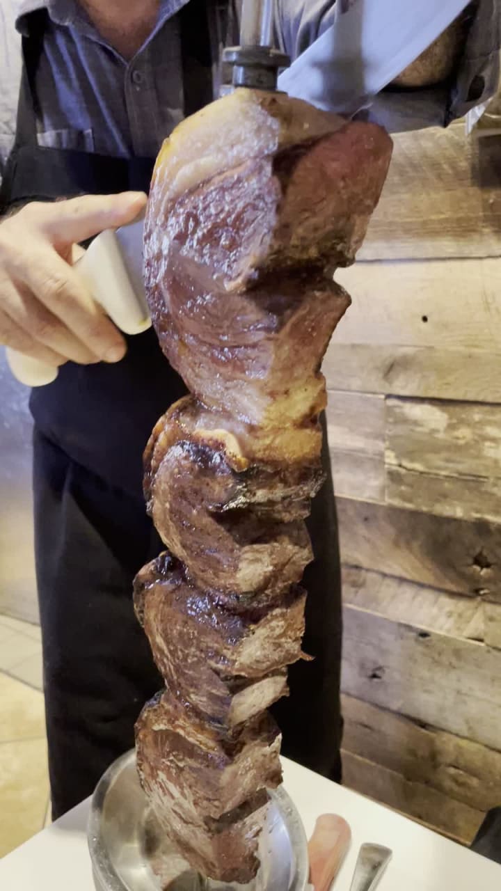 Video review of Vila Brazil