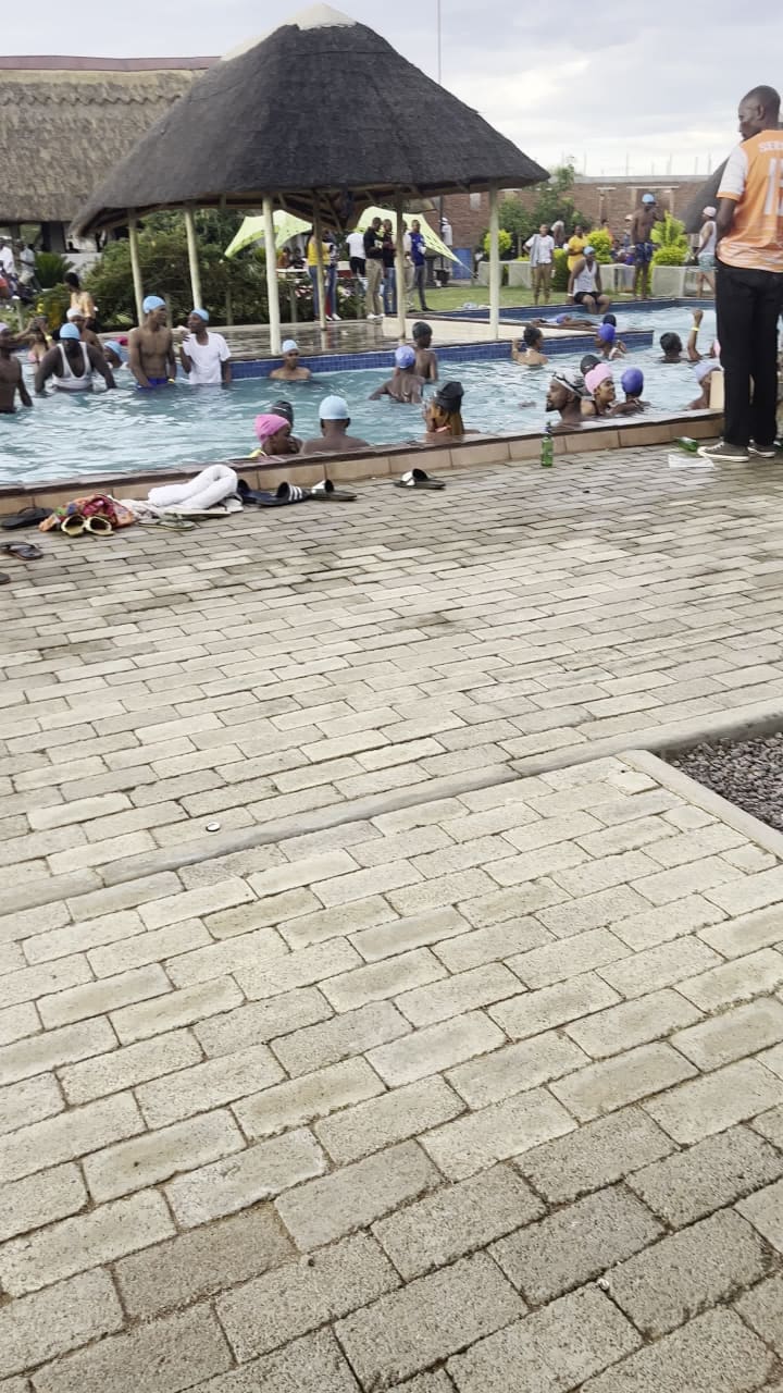 Oodi matebeleng off road