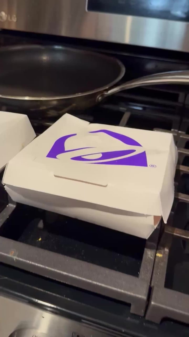 Video review of Taco Bell